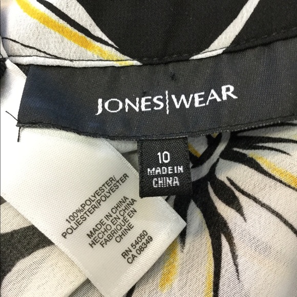 Jones Wear Floral Black/White Blouse Size 10 - Picture 7 of 7